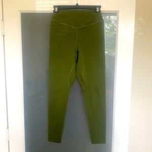 Balance athletica ascend leggings moss
